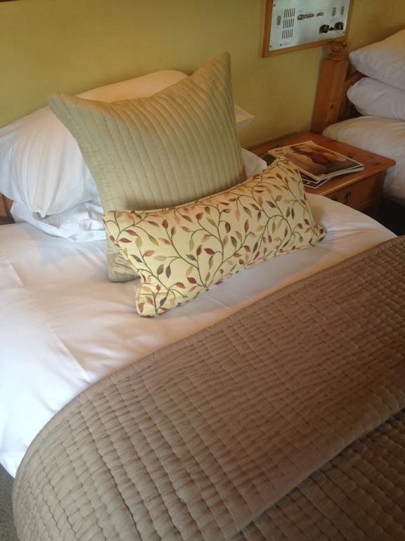 The Star And Eagle Hotel Goudhurst Δωμάτιο φωτογραφία