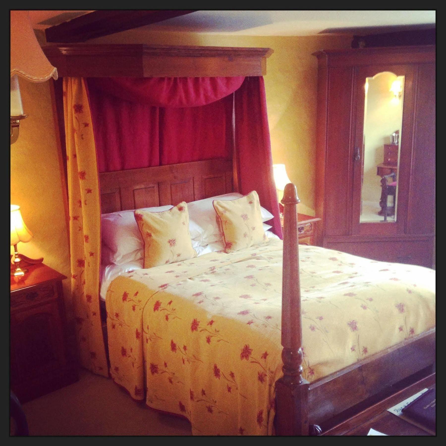 The Star And Eagle Hotel Goudhurst Εξωτερικό φωτογραφία